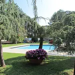Villaggio Solarium ביביונה